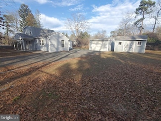 11 Palm Ave, Browns Mills, NJ 08015