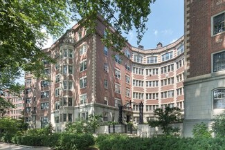 986 Memorial Dr Unit 105, Cambridge, MA 02138