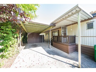 15758 SE Highway 224 Unit 94, Damascus, OR 97089
