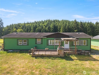 1023 W Beeville Loop Rd, Matlock, WA 98560