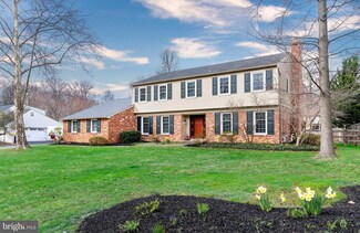 215 Paddock Ln, Wilmington, DE 19803
