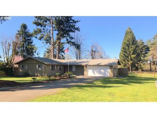 28611 S Sundowner Ct, Canby, OR 97013