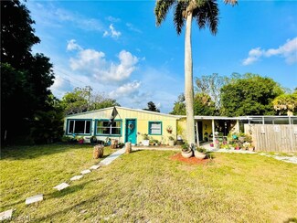 3704 Edgewood Ave, Fort Myers, FL 33916