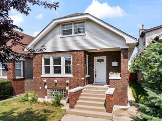 5106 W Nelson St, Chicago, IL 60641