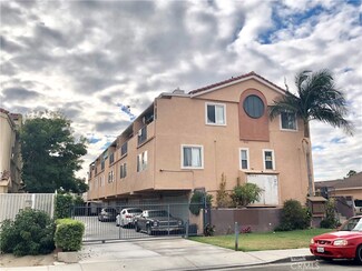 22001 Hawaiian Ave, Hawaiian Gardens, CA 90716