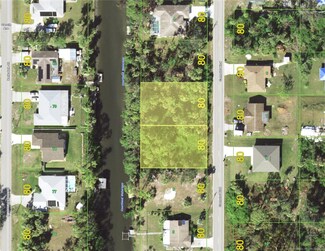 2051 Cannolot Blvd, Port Charlotte, FL 33948