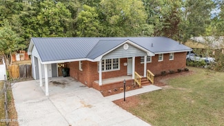 4113 Melissa Dr, Farmville, NC 27828