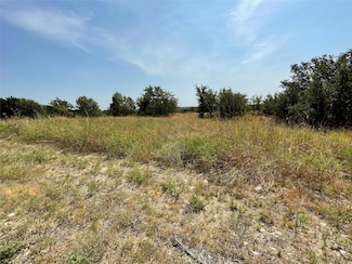 7237 Muirfield Dr, Cleburne, TX 76033