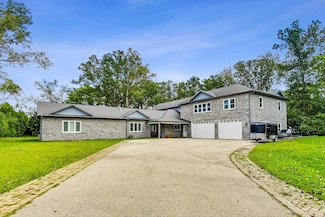4 Story Book Ln, Lincolnshire, IL 60069