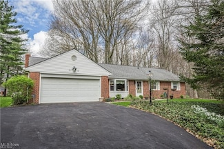 223 Cranberry Trail, Northfield, OH 44067