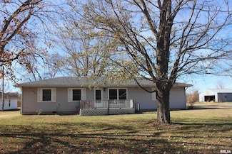 3287 Selmaville Rd, Salem, IL 62881