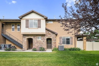 1051 Castleton Dr, North Salt Lake, UT 84054