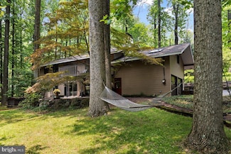 26 Solebury Mountain Rd, New Hope, PA 18938