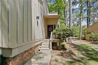 665 N Beau Chene Dr Unit 27, Mandeville, LA 70471