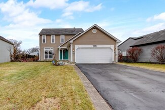 1212 Hackberry Ct, Elgin, IL 60120