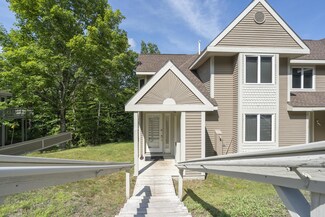 106 Locke Village Rd Unit J4, Newry, ME 04261