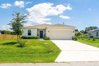 362 SW Buswell Ave, Port St. Lucie, FL 34983