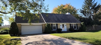 15199 W Fenway Ct, New Berlin, WI 53151