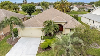 1222 Camero Dr, Lady Lake, FL 32159