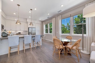 1000 Berryessa Ln Unit 212, Davis, CA 95616