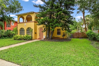 2227 Brevard Rd NE, Saint Petersburg, FL 33704
