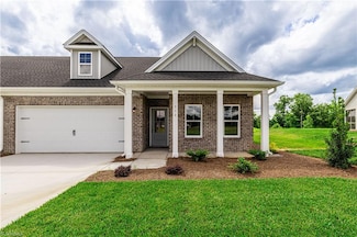 203 Creekside Terrace, Clemmons, NC 27012
