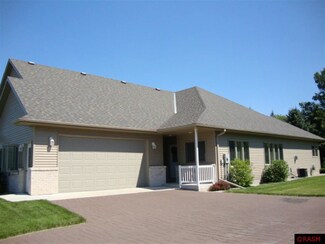 228 Parkway Place, Mankato, MN 56001