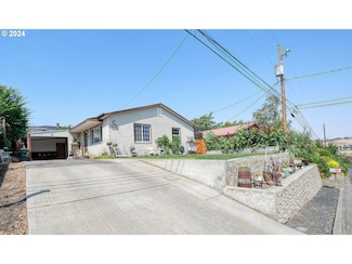 711 SE 8th St, Pendleton, OR 97801