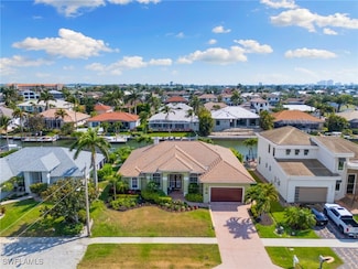 1821 Woodbine Ct, Marco Island, FL 34145