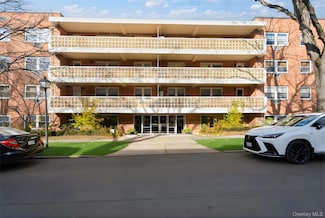 45 Hill Park Ave Unit Pr2, Great Neck, NY 11021