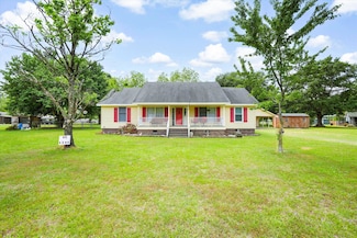 449 Mary Lou Ln, Moncks Corner, SC 29461