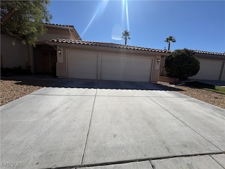 8013 Alpine Fir Ave, Las Vegas, NV 89117