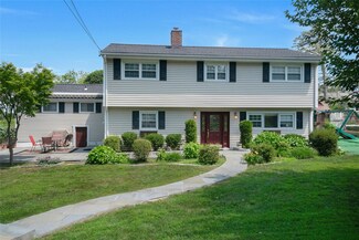 170 Sky Top Dr, Pleasantville, NY 10570