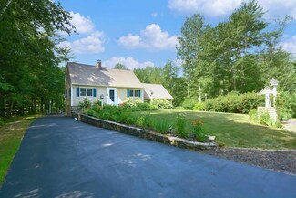 391 Whitehall Rd, Hooksett, NH 03106