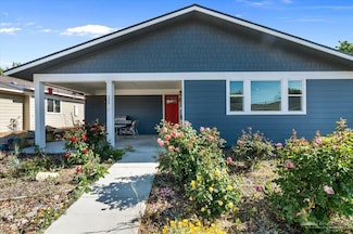 325 W D St, Tehachapi, CA 93561