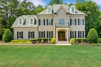 5112 Highbury Grove Ln, Fuquay-Varina, NC 27526