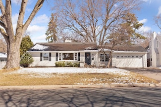 5108 W 56th St, Edina, MN 55436