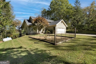 14 Rivendell Way, Hayesville, NC 28904
