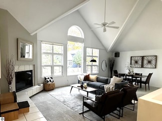 3490 Holiday Village Rd, Traverse City, MI 49686