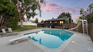4920 W Hillside Ave, Boise, ID 83703