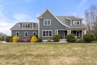 8 Yonker Place, Walpole, MA 02081