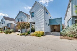 1155 Crownview Ln, Dallas, TX 75208