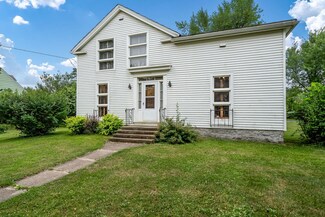203 E Main St, Durand, IL 61024