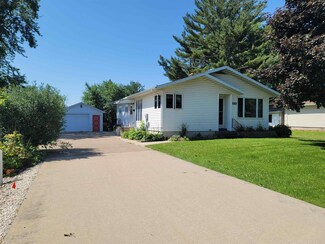 110 W Jefferson St, Marshfield, WI 54449