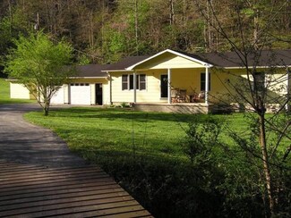 3032 Frasure Creek, Mc Dowell, KY 41647