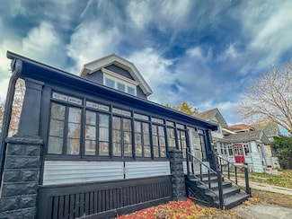 1331 N 44th St, Milwaukee, WI 53208