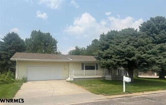 332 Washington Ct, Morrill, NE 69358