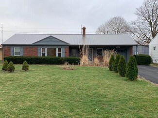 505 E Graham St, Kentland, IN 47951
