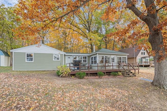 52761 County Road 384, Grand Junction, MI 49056