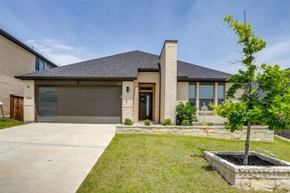 5649 Barco Rd, Fort Worth, TX 76126